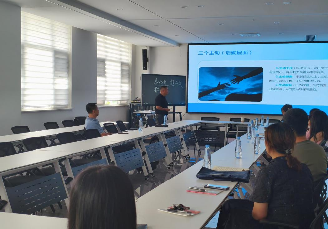 寒亭區(qū)委黨校組織教師赴北方閥門集團有限公司調(diào)研學習